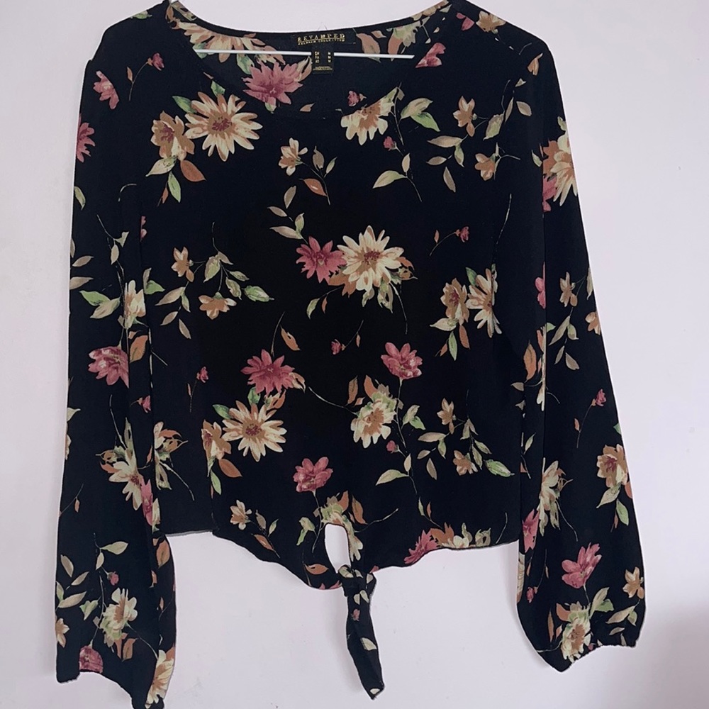 URBAN PLANET - Floral top